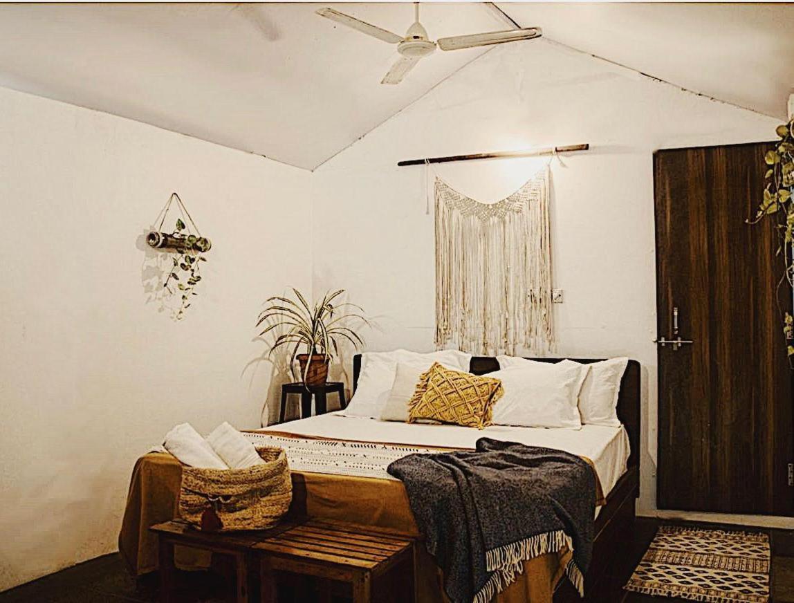 פאלולם Casa Beach Hut Resort מראה חיצוני תמונה